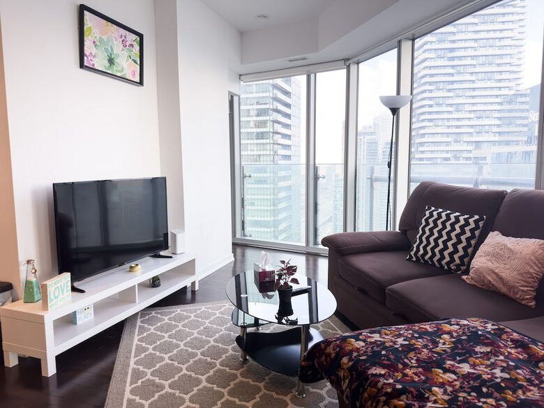 Hotel Luxury 2 Bedroom Lakeview