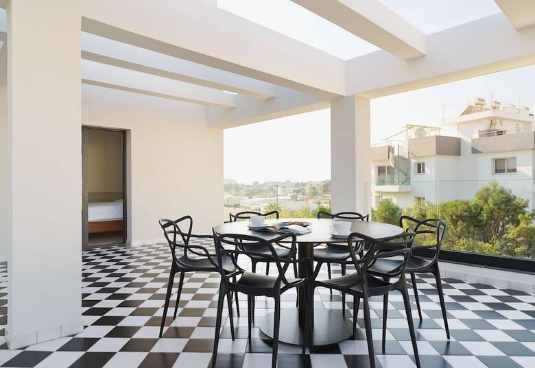 Aparthotel Liv The City Suites