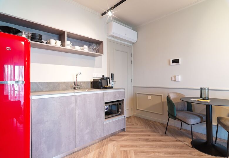 Aparthotel Liv The City Suites