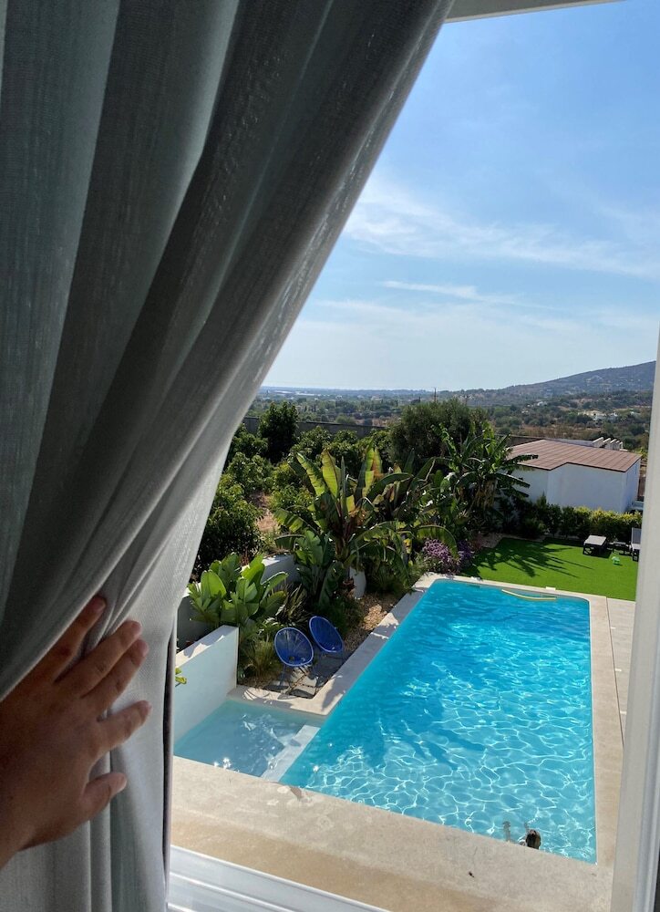 Vila Milreu Guesthouse
