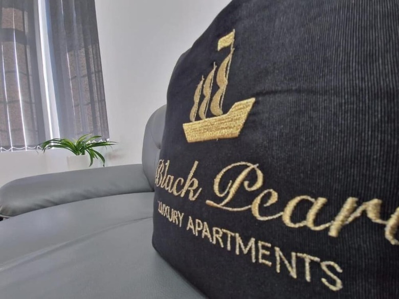 Aparthotel Black Pearl Luxury Apartments