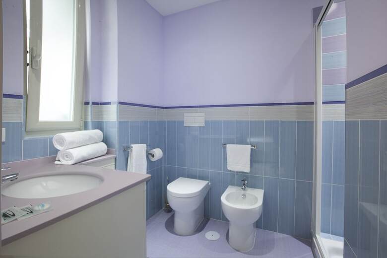 Estate4home- L'onda Viola