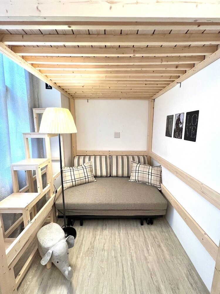 Bed & Breakfast Mimi Cat House