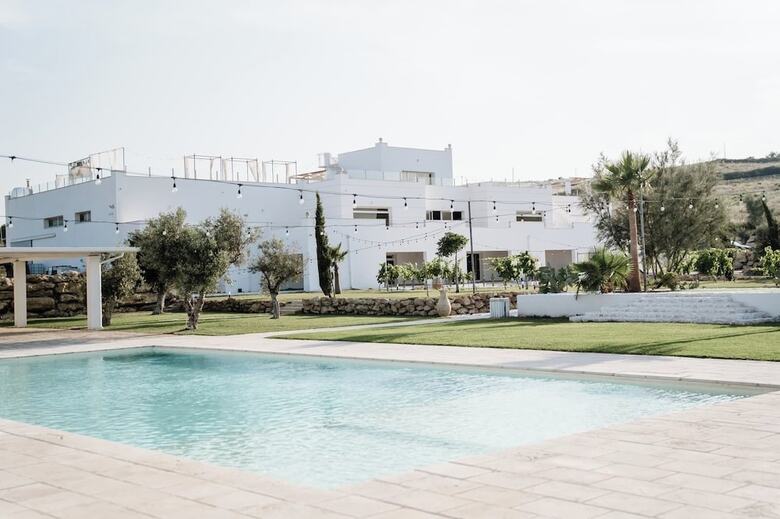 De Mare Wine Resort