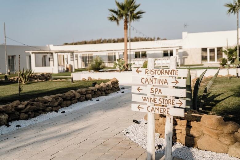 De Mare Wine Resort