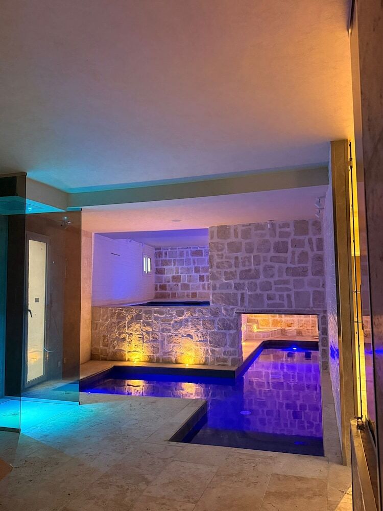 De Mare Wine Resort