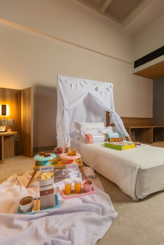 Hotel Ritz Barra De S�o Miguel