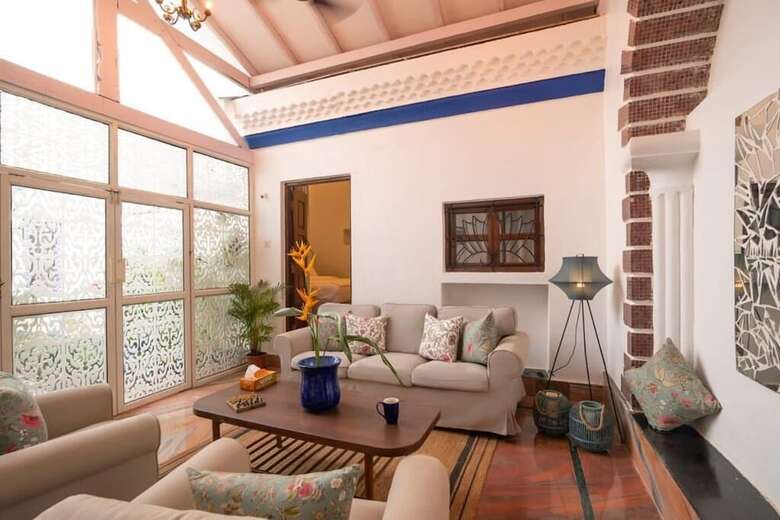 Hotel Sashas Holiday Village