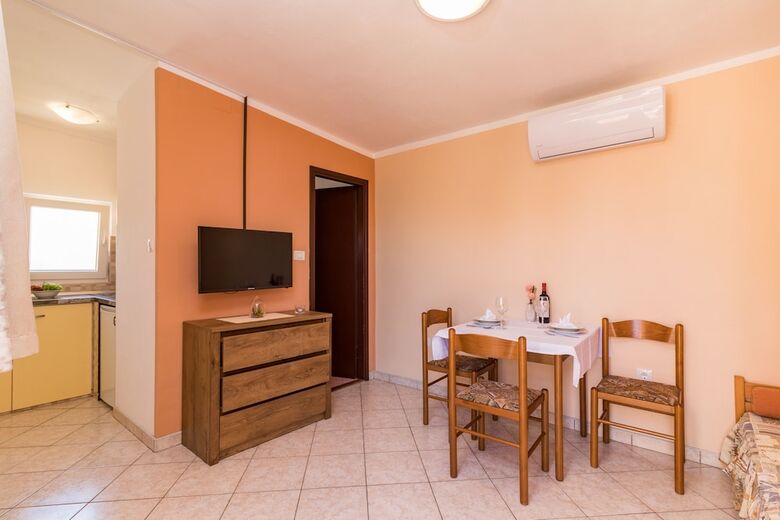 Apartments Kendel