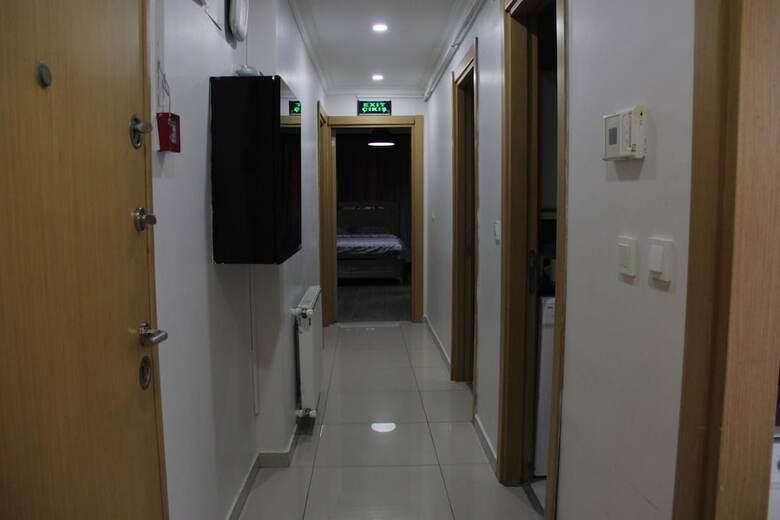 Solo Suites Hotel
