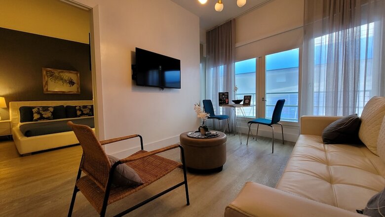 Aparthotel Strand Ocean Drive Suites