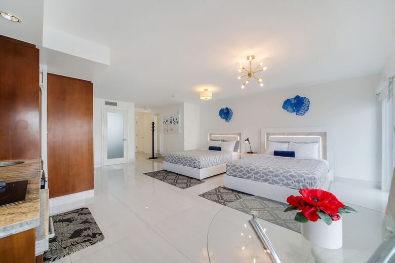 Aparthotel Strand Ocean Drive Suites