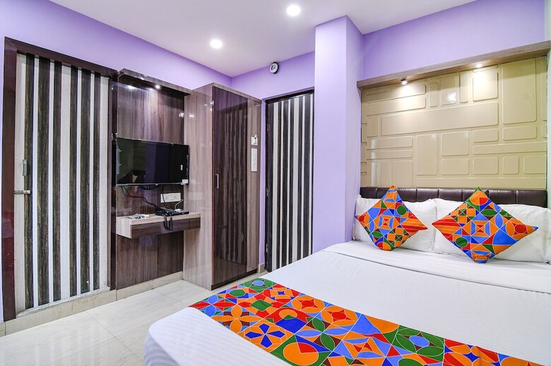 Hotel Fabexpress Laxmi Inn