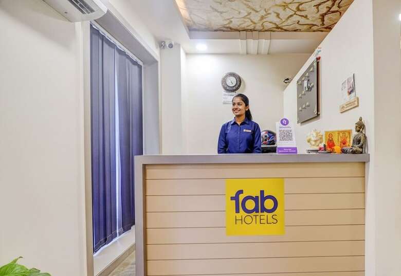 Fabhotel Be Happy