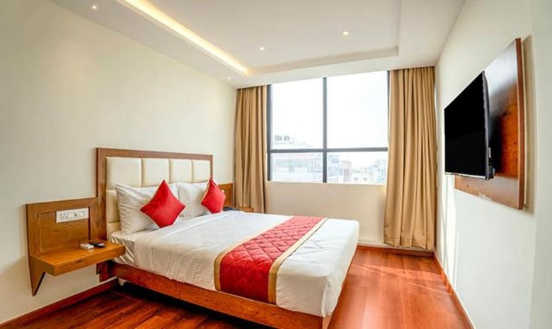Fabhotel Phoenix Horamavu