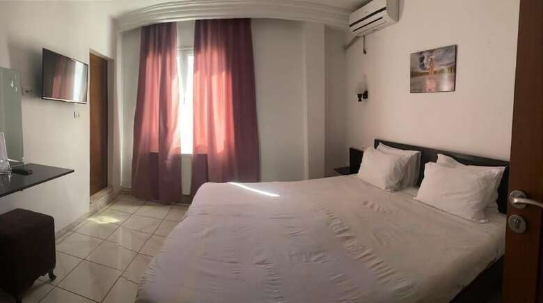 Hotel H�tel M�tropole R�sidence