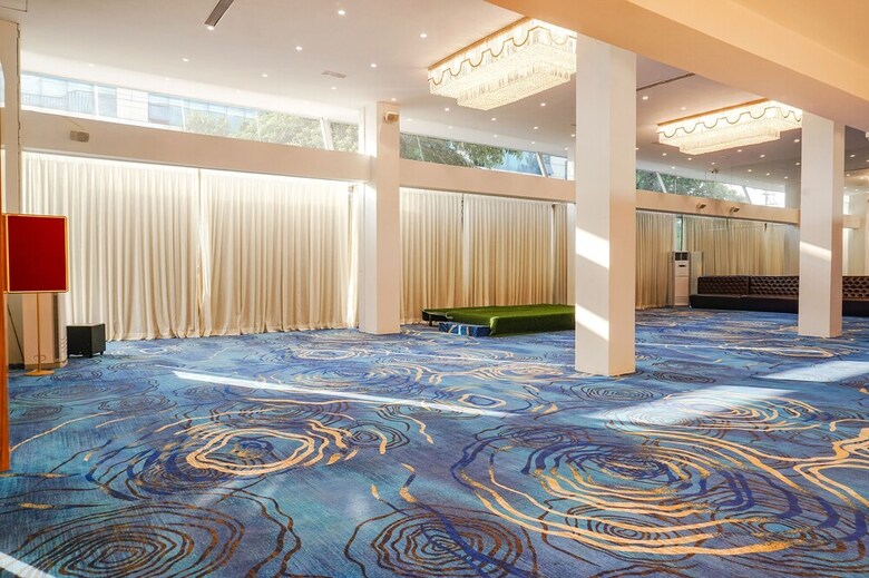 Fabhotel Dreams Inn