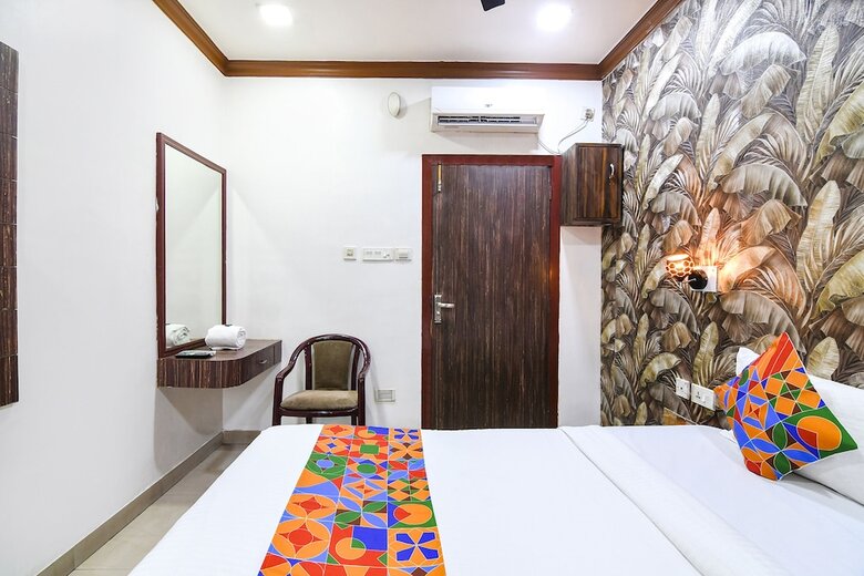 Hotel Fabexpress New Diamond