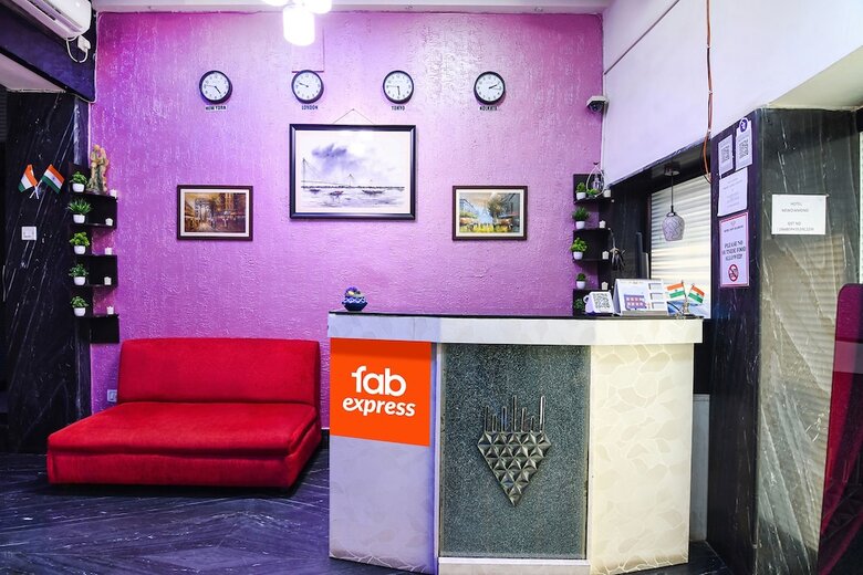 Hotel Fabexpress New Diamond