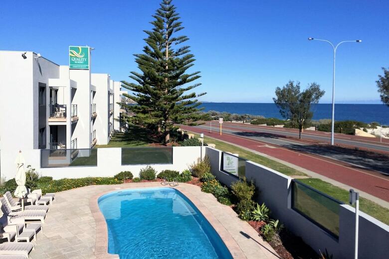 Hotel Quality Resort Sorrento Beach