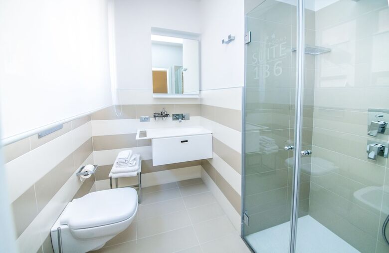Bed & Breakfast Suite 136 Luxury Rooms