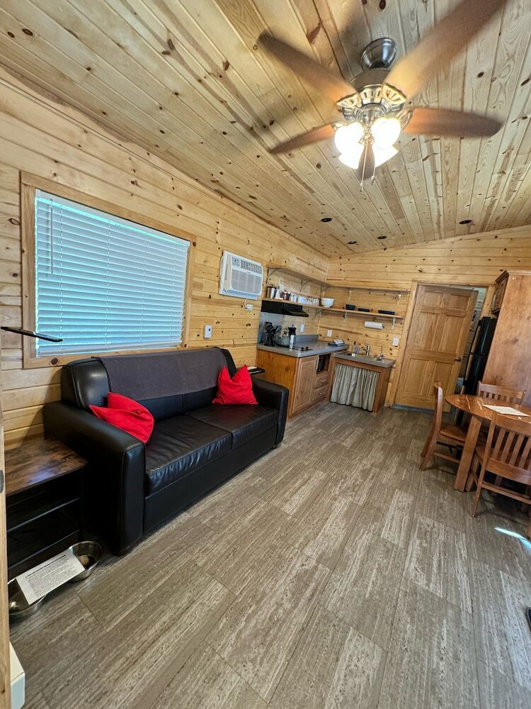 Cabana Sierra Meadows