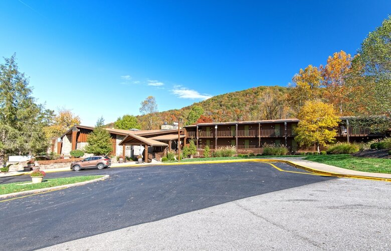 Hotel Jenny Wiley State Resort Park