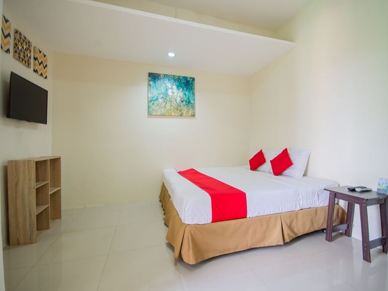 Hotel Oyo 707 908 Salinas Suites