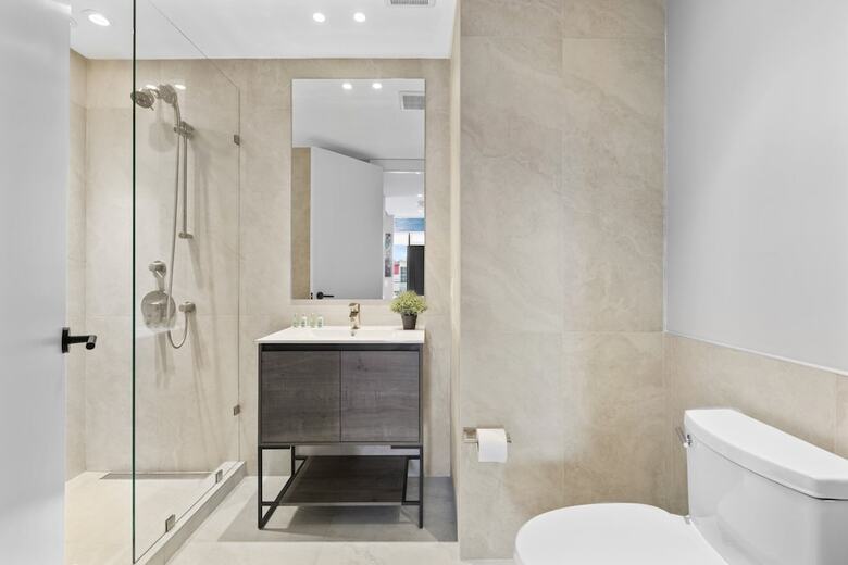 Aparthotel Global Luxury Suites At The Arches