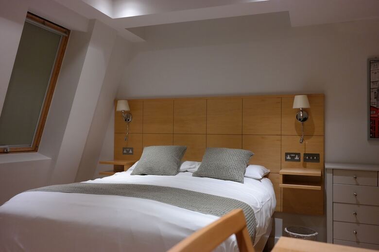 Hotel Alma Rooms