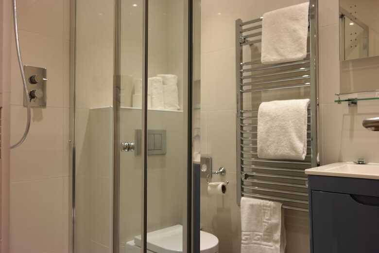 Hotel Alma Rooms