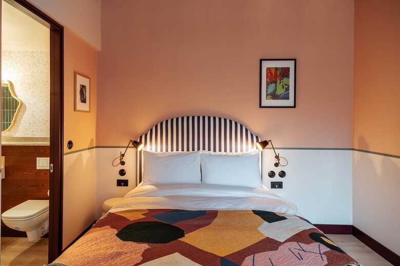 Hotel Room2 London Chiswick Hometel