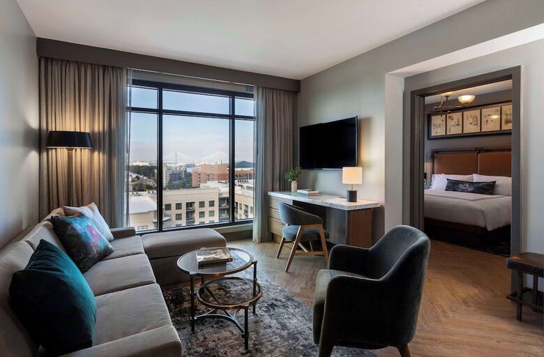 Hotel Thompson Savannah, By Hyatt