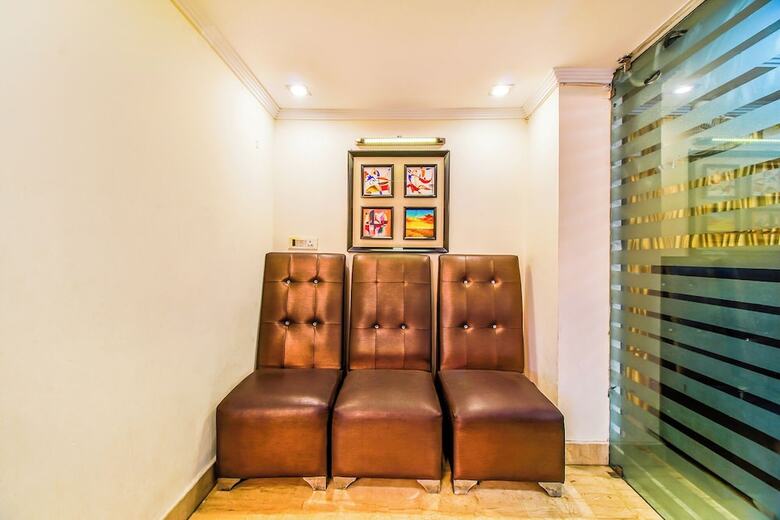 Fabhotel Kenil Star