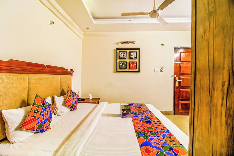 Fabhotel Kenil Star