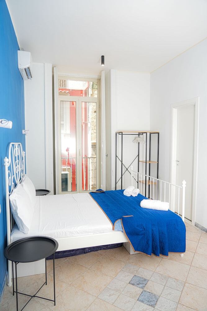 Vulcania Rooms