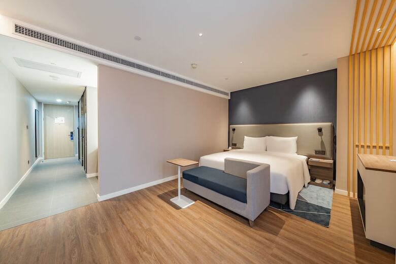 Hotel Holiday Inn Express Shanghai Expo Centre By Ihg
