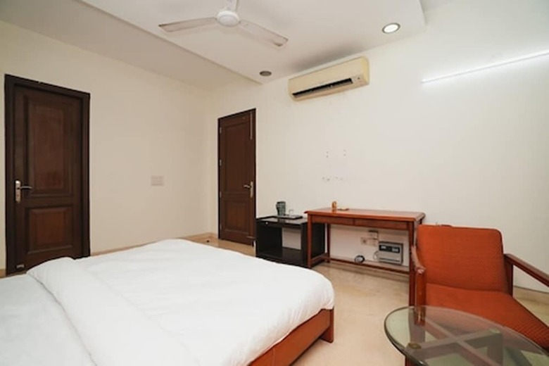 Hotel Greenleaf Apartment And Suites, Kalkaji
