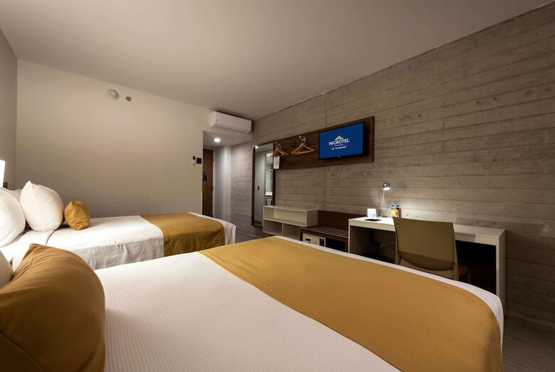 Hotel Microtel Inn & Suites By Wyndham Guadalajara Sur
