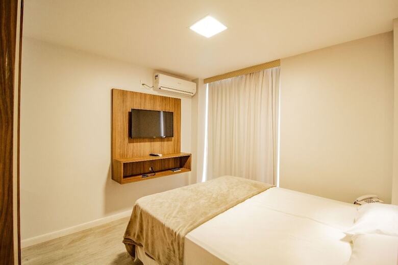 Tagua Park Hotel
