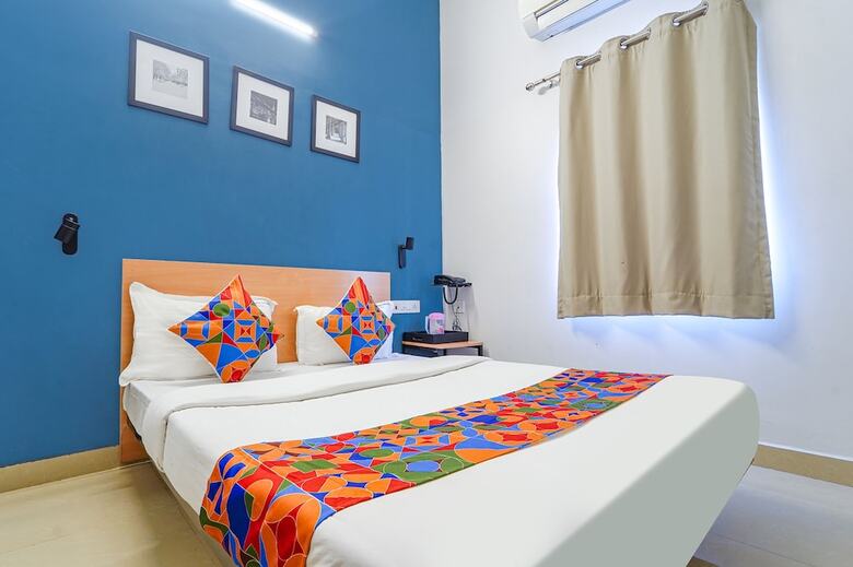 Hotel Fabexpress Silver Palace
