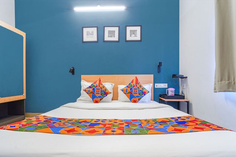 Hotel Fabexpress Silver Palace