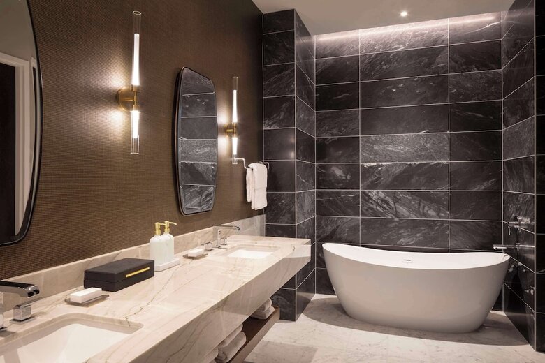 Caesars Republic Scottsdale, A Hilton Hotel