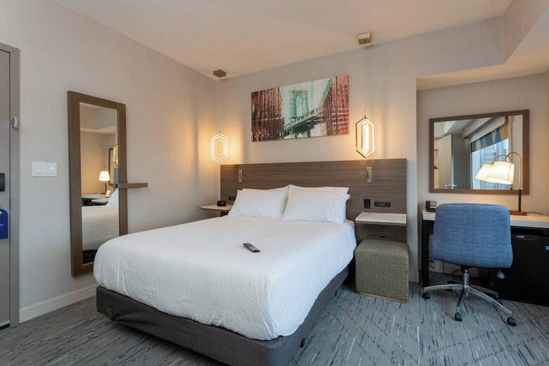 Hotel Holiday Inn Express New Rochelle By Ihg