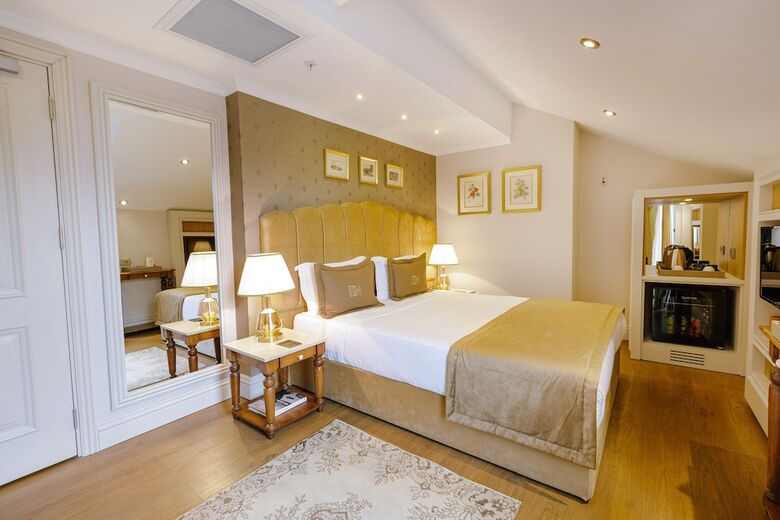 Delita City Hotel