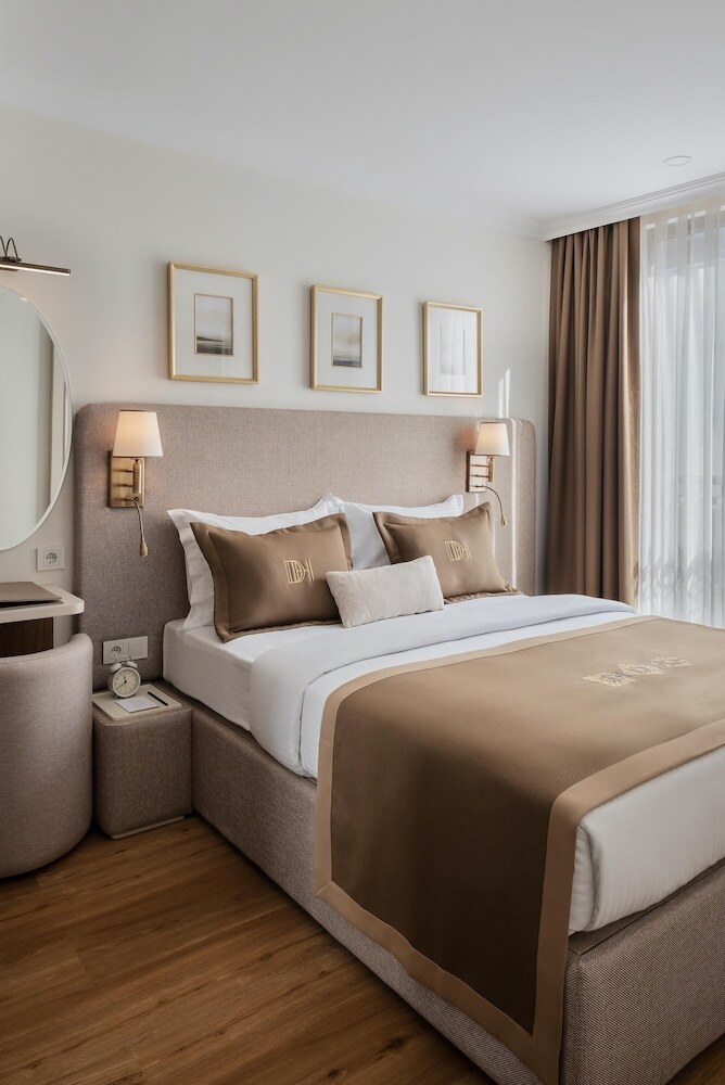 Delita City Hotel