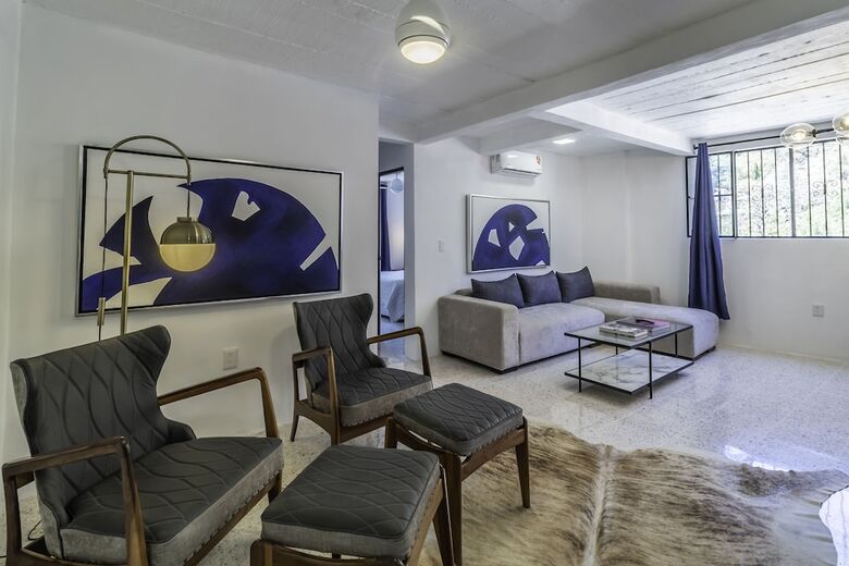 Aparthotel Cuale Condo Retreats