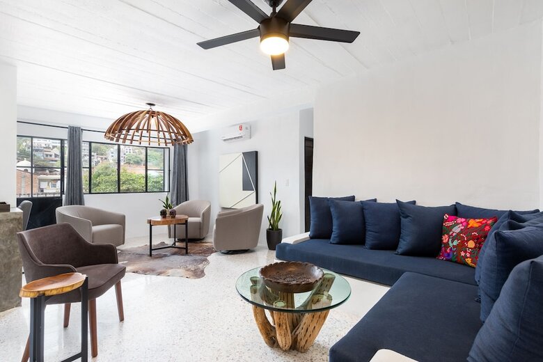 Aparthotel Cuale Condo Retreats