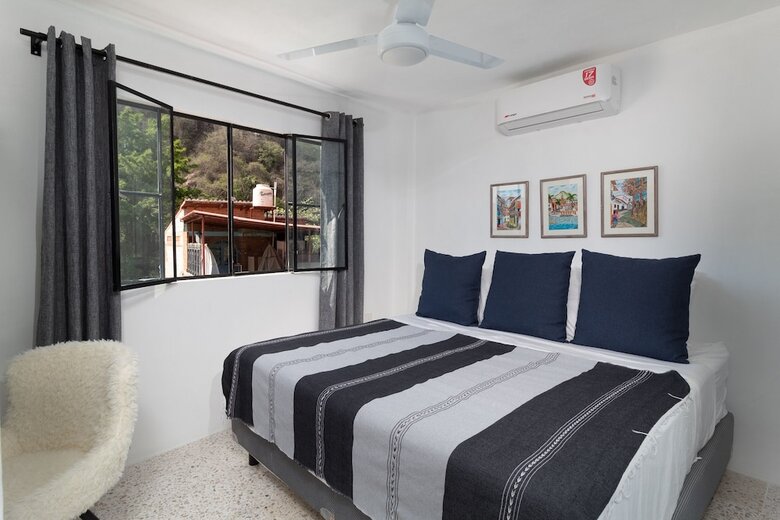 Aparthotel Cuale Condo Retreats
