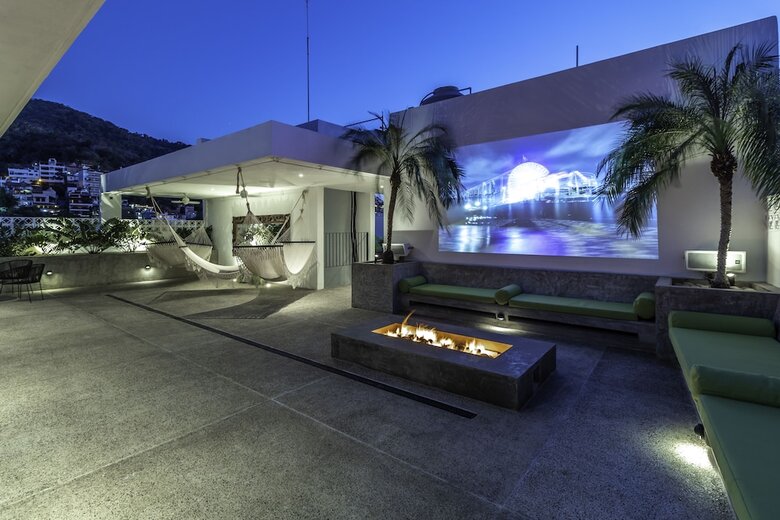 Aparthotel Cuale Condo Retreats